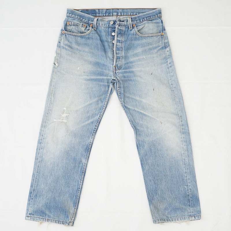 ジーンズ もも・ひざ部分 破れ リペア（修理）｜Levi’s（リーバイス） 501 MADE IN U.S.A.